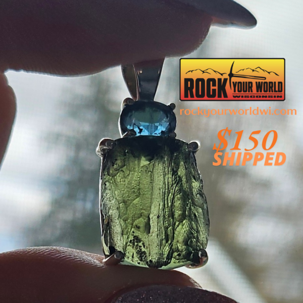 Pendent - Moldavite + Blue Kyanite