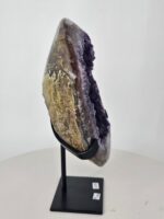 Amethyst (Uruguay, unique mineral bands)